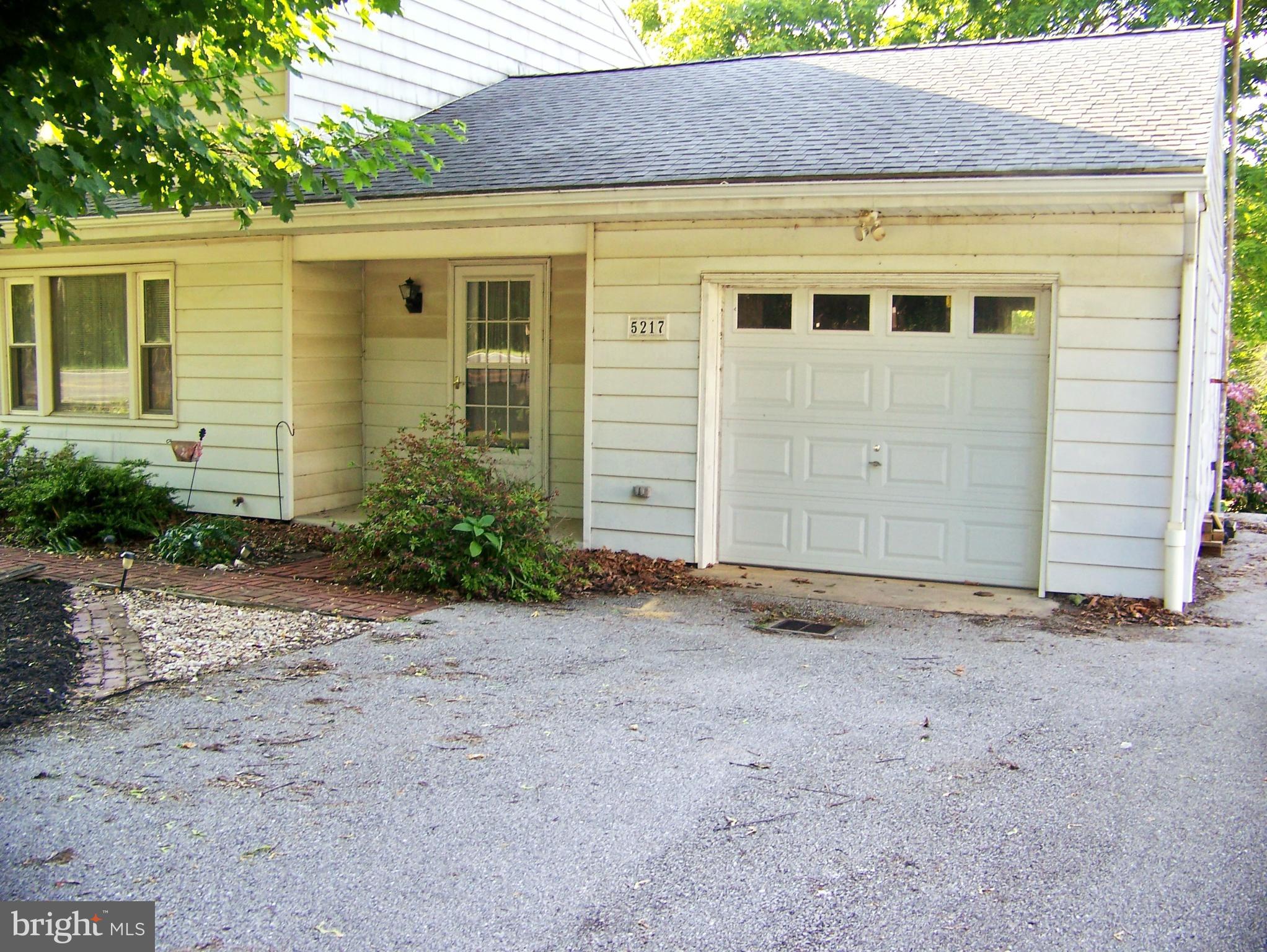 5217 Lehman Road Spring Grove, PA 17362 - Photo 5 of 45
