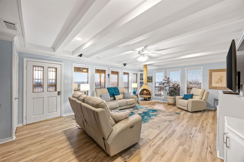 339 West Trinity Street Forney, TX 75126 - Photo 4 of 20