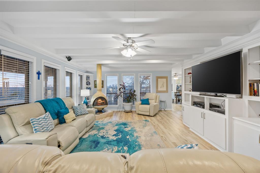 339 West Trinity Street Forney, TX 75126 - Photo 5 of 20