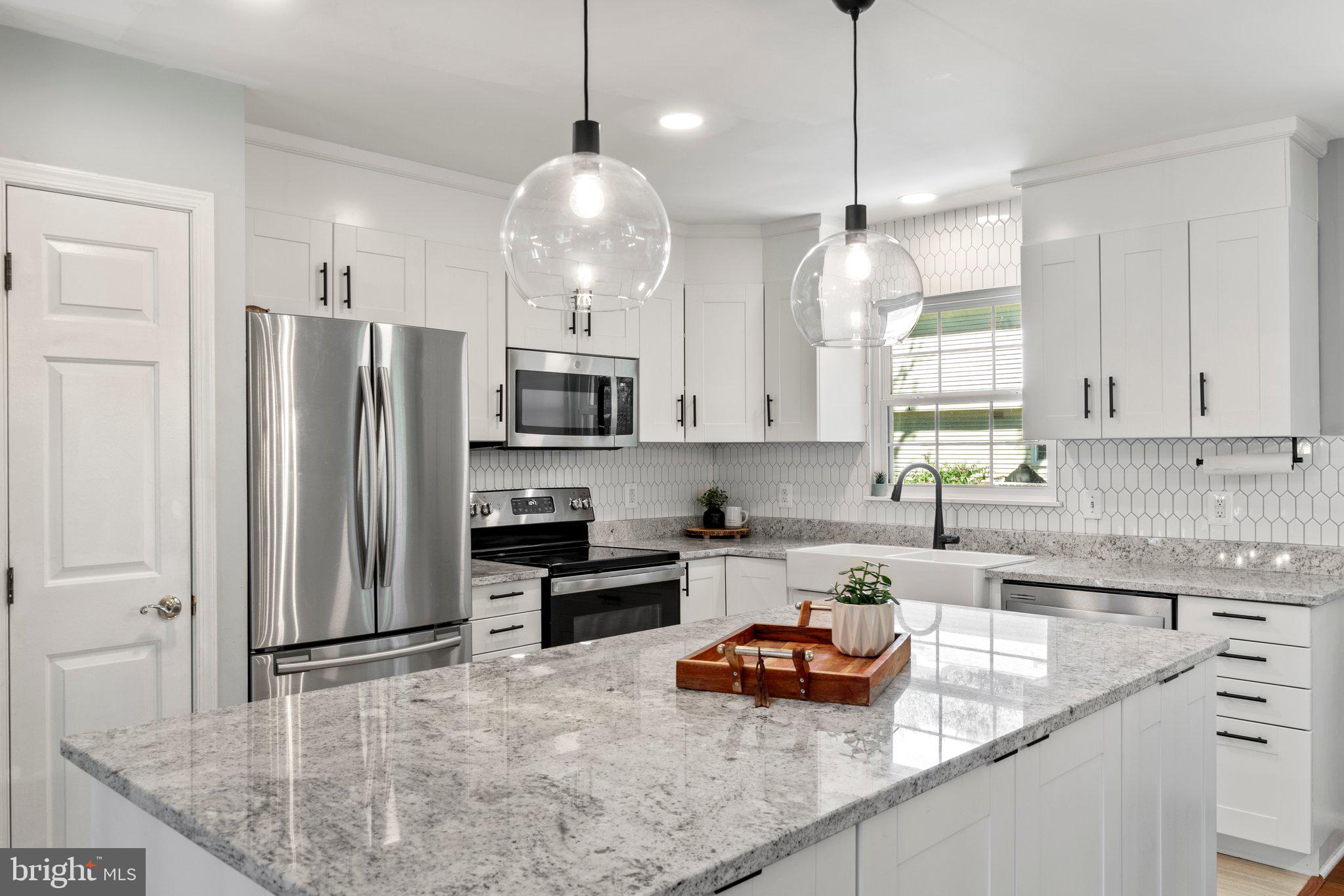 10159 Marshall Pond Road Burke, VA 22015 - Photo 11 of 36