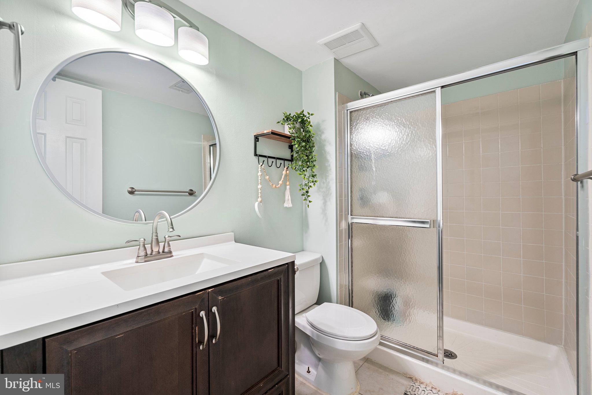 10159 Marshall Pond Road Burke, VA 22015 - Photo 26 of 36 Downstairs full bathroom