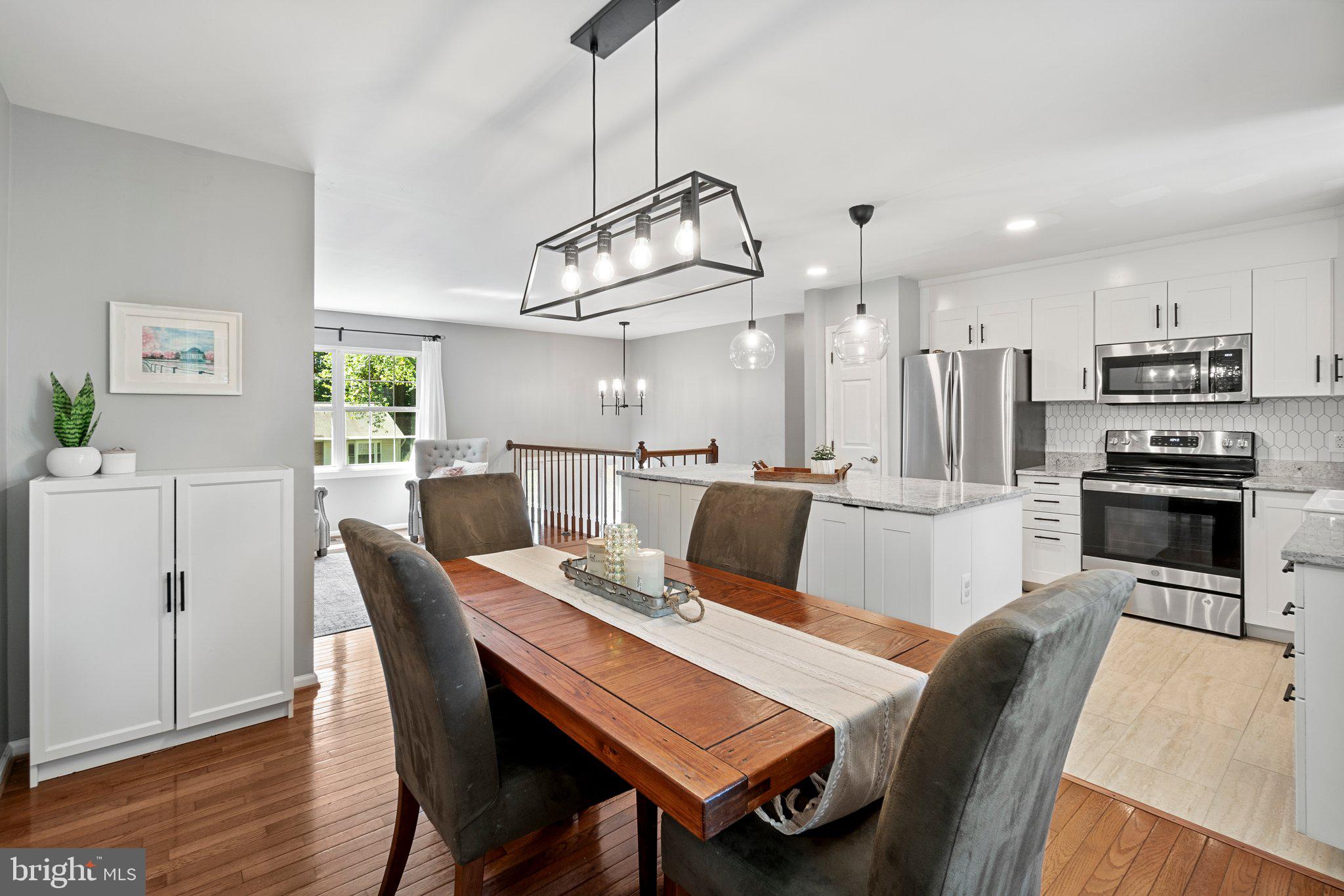 10159 Marshall Pond Road Burke, VA 22015 - Photo 7 of 36