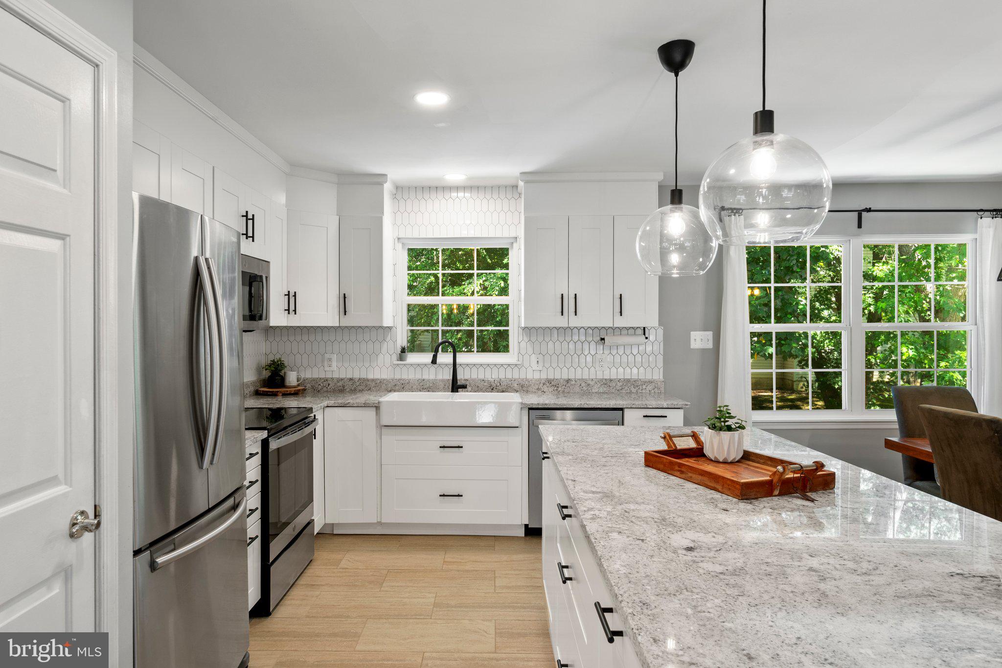 10159 Marshall Pond Road Burke, VA 22015 - Photo 10 of 36