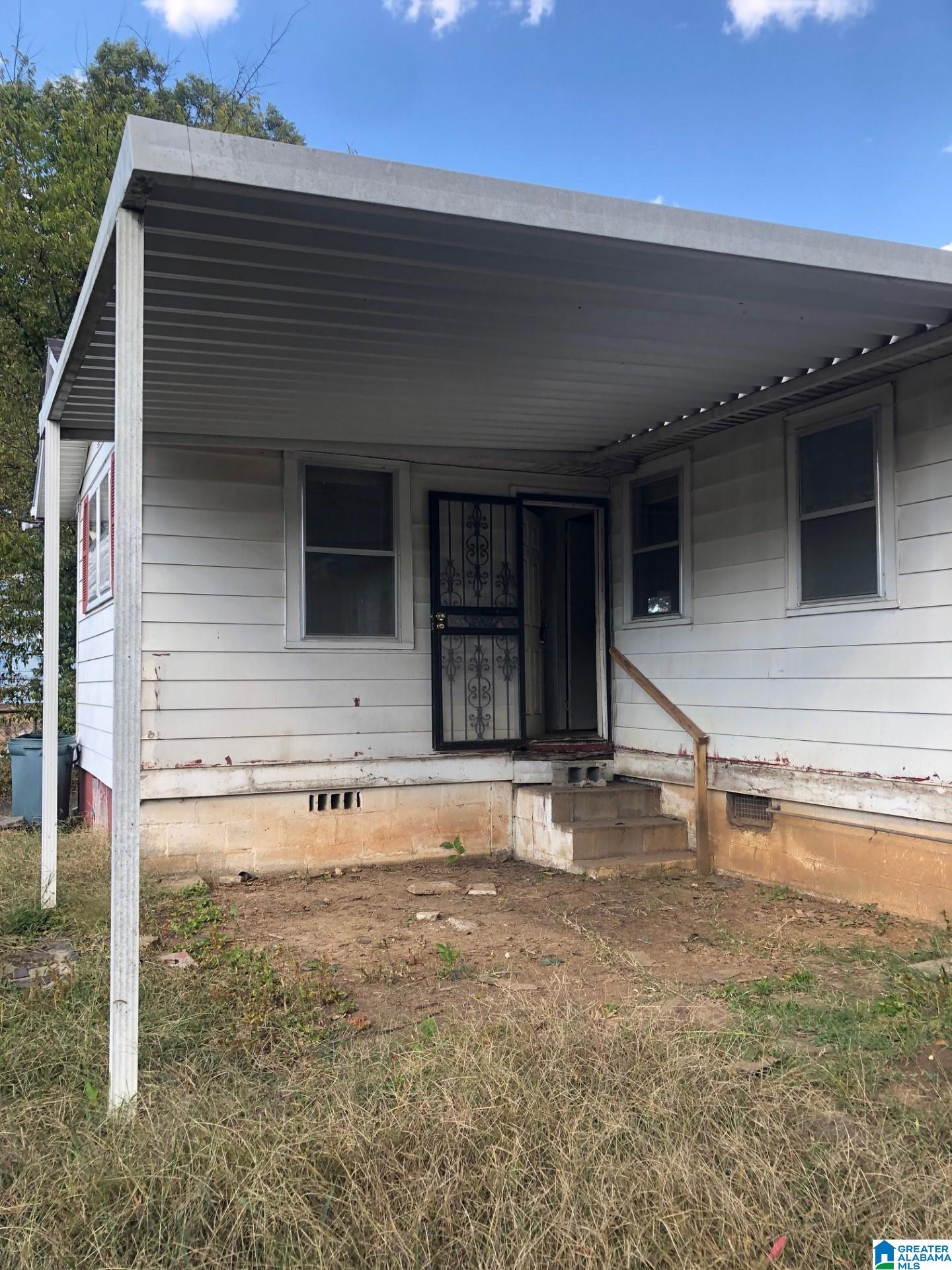 216 21st Street Southwest Birmingham, AL 35211 - Photo 5 of 24