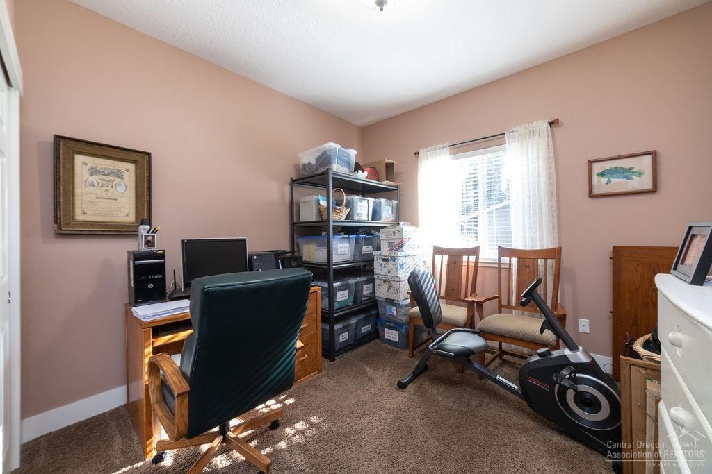 60180 Turquoise Road Bend, OR 97702 - Photo 9 of 25 Additional Photo