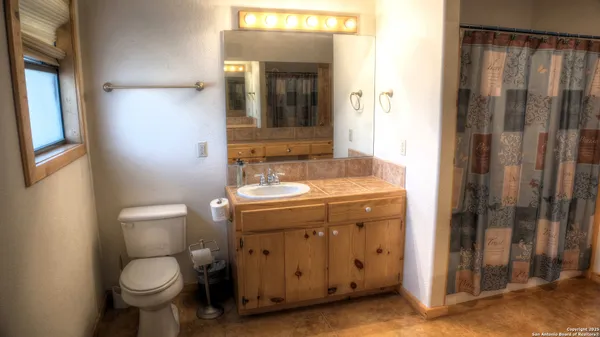 $874,000 | 457 Tomahawk Way, Concan, TX 78838