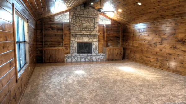 $874,000 | 457 Tomahawk Way, Concan, TX 78838