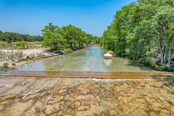 $874,000 | 457 Tomahawk Way, Concan, TX 78838