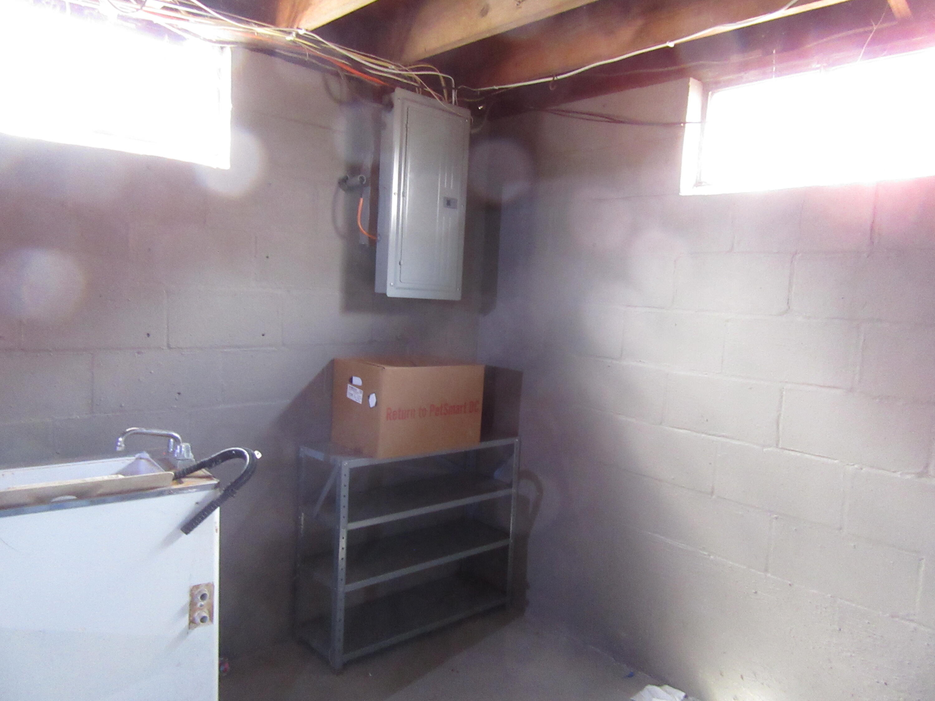 2988 Pipestone Road Benton Harbor, MI 49022 - Photo 16 of 20 IMG_1423
