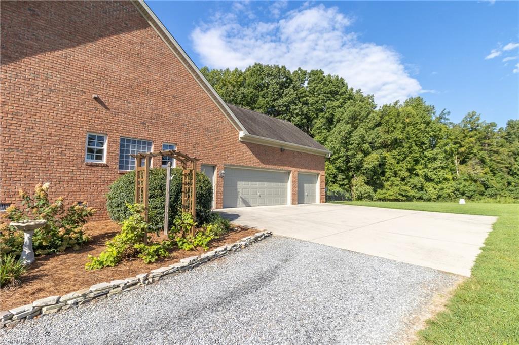 8315 Witty Road Summerfield, NC 27358 - Photo 33 of 35 Gallery Image 33