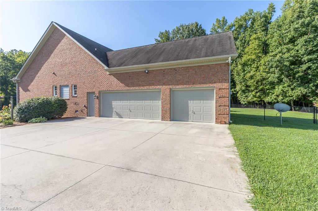 8315 Witty Road Summerfield, NC 27358 - Photo 34 of 35 Gallery Image 34