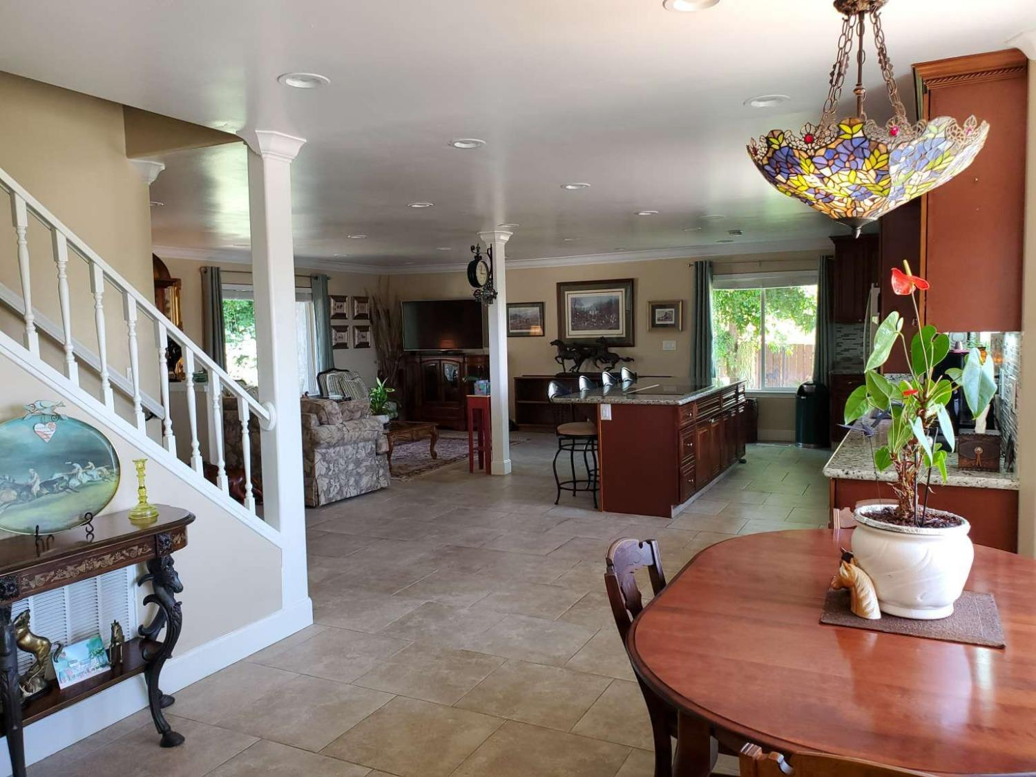 22725 East Parlier Avenue Reedley, CA 93654 - Photo 5 of 20 Gallery Image 5