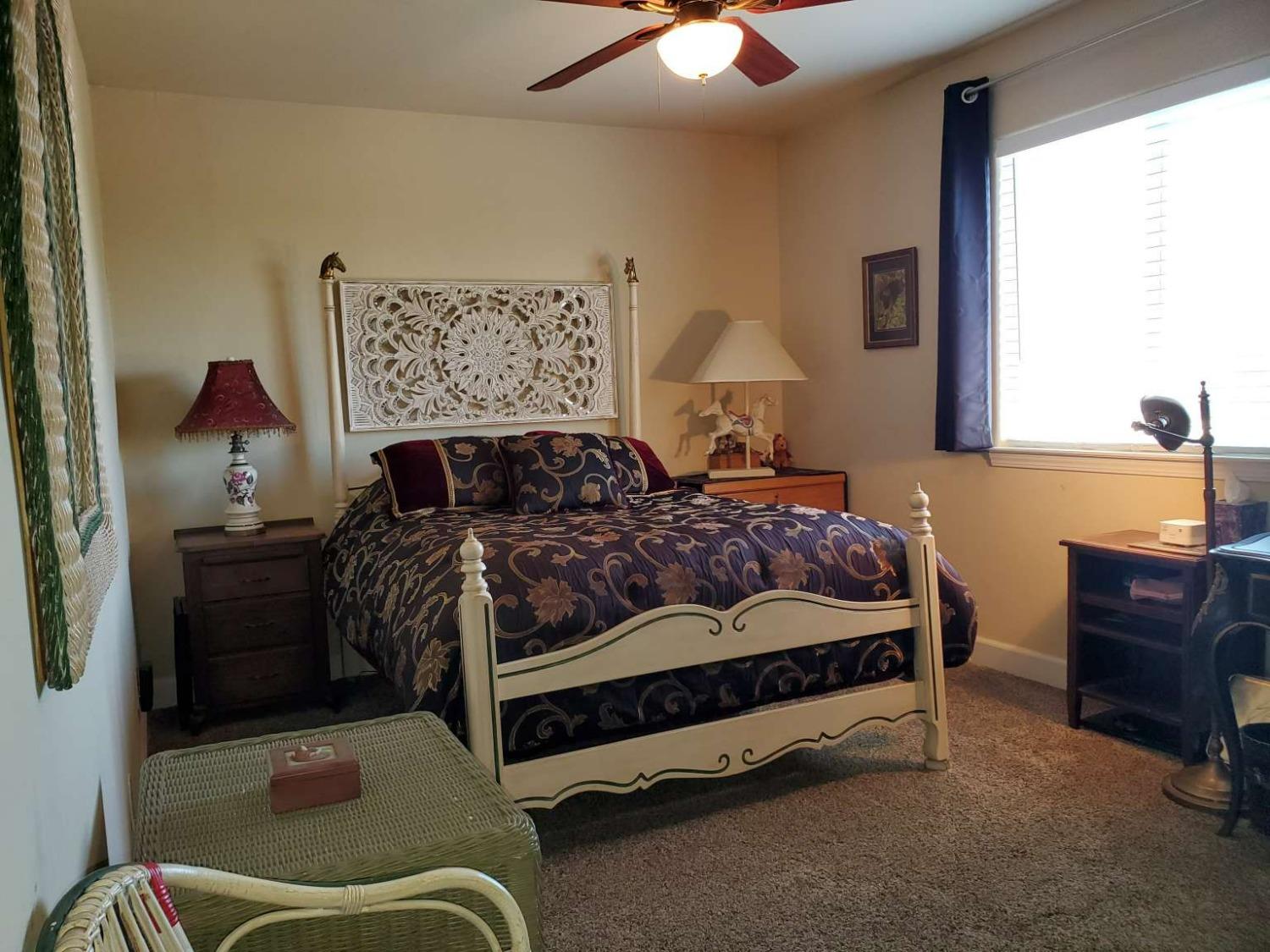 22725 East Parlier Avenue Reedley, CA 93654 - Photo 8 of 20 Gallery Image 8