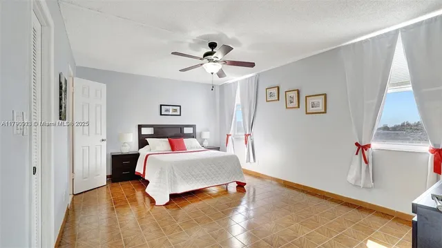 $266,000 | 427 Golden Isles Drive, Unit 5J, Hallandale Beach, FL 33009