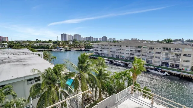 $266,000 | 427 Golden Isles Drive, Unit 5J, Hallandale Beach, FL 33009
