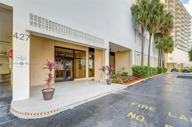 $266,000 | 427 Golden Isles Drive, Unit 5J, Hallandale Beach, FL 33009