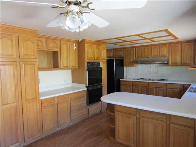 1610 Skyhawk Road Escondido, CA 92029 - Photo 12 of 25 Gallery Image 12