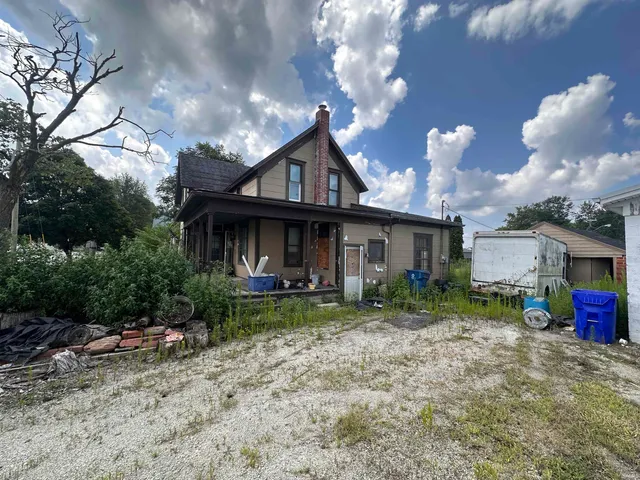 $90,000 | 5970 North Main Street, Uniondale, IN 46791