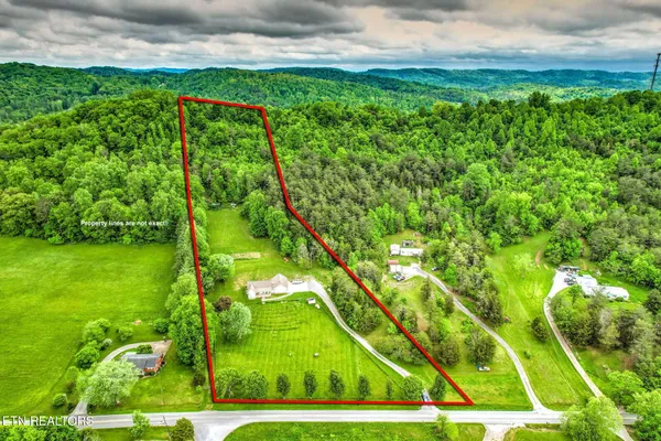 $600,000 | 235 Raccoon Valley Road, Maynardville, TN 37807