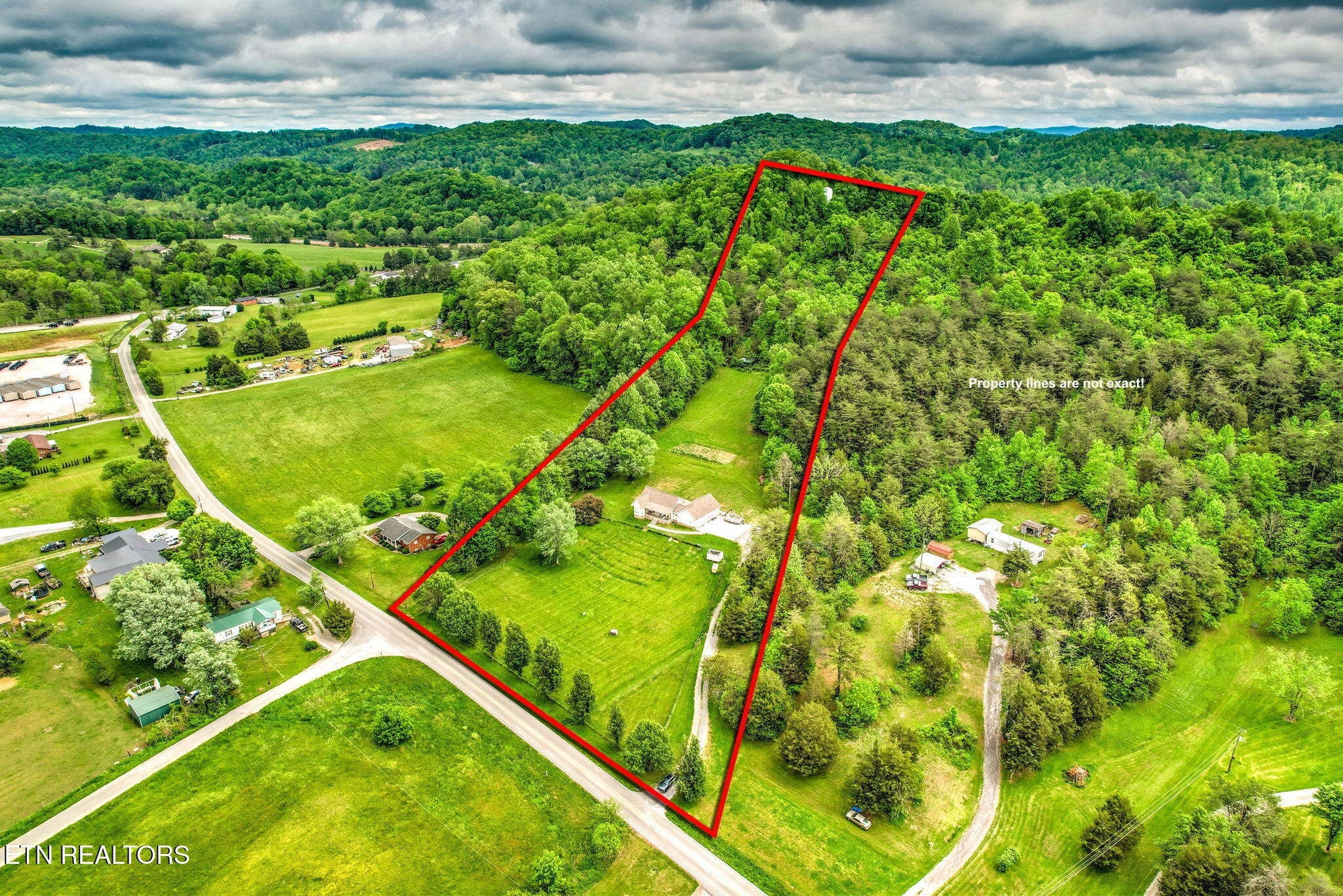 235 Raccoon Valley Road Maynardville, TN 37807 - Photo 37 of 41