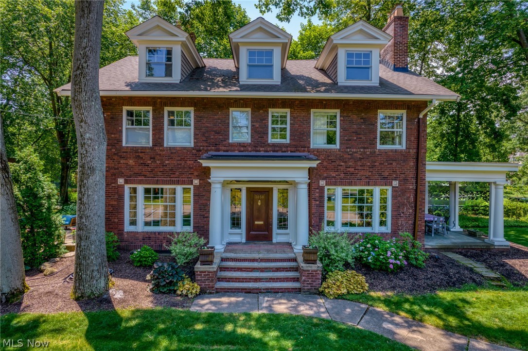 3050 Monmouth Road Cleveland Heights, OH 44118 - Photo 3 of 42