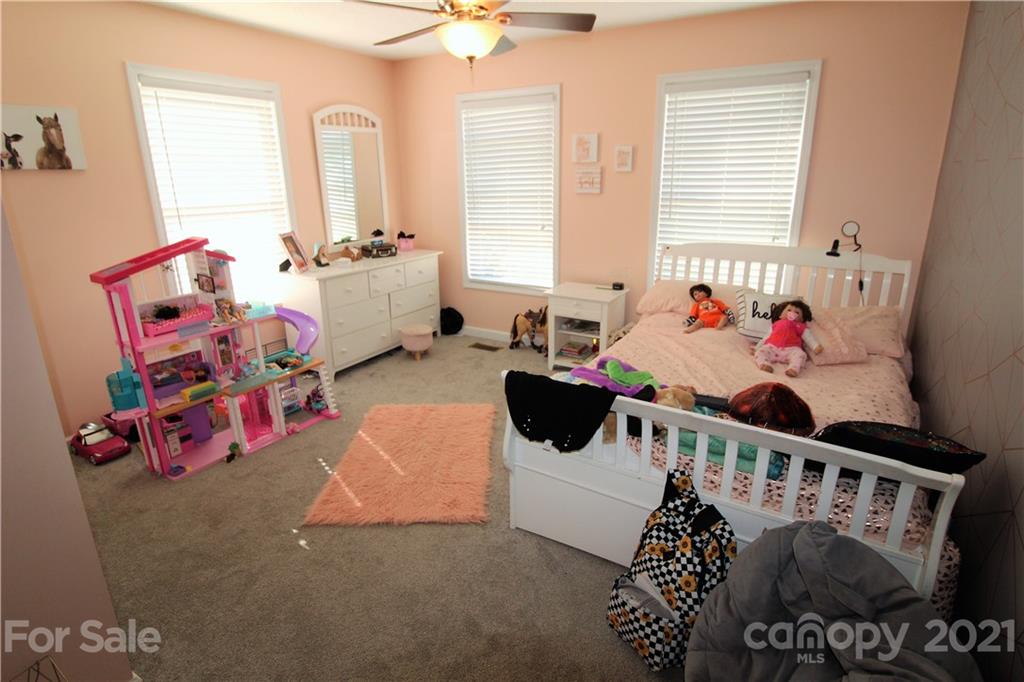 345 Quinn Road Clover, SC 29710 - Photo 15 of 23 Gallery Image 15