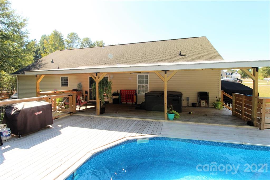 345 Quinn Road Clover, SC 29710 - Photo 20 of 23 Gallery Image 20