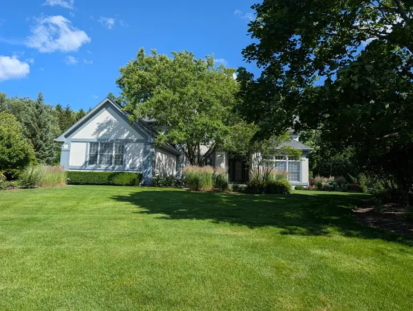 $1,199,900 | 21425 Meadowlark Court, Kildeer, IL 60047