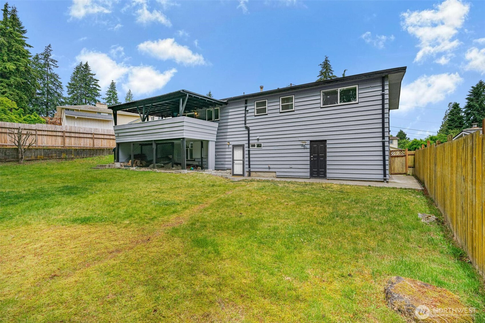 23119 80th Place West Edmonds, WA 98026 - Photo 34 of 40