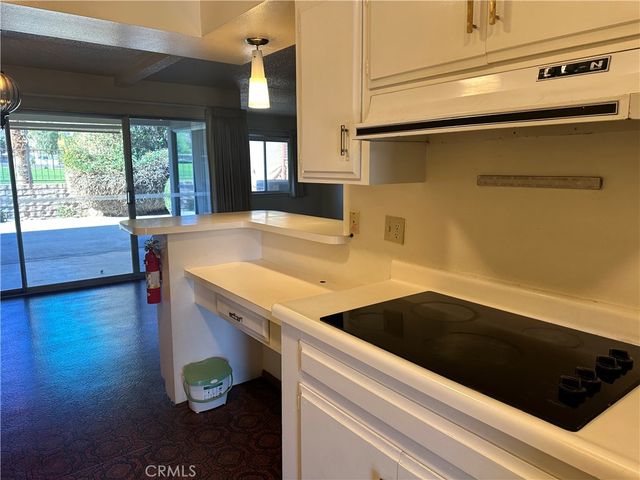 $1,995 | 46165 Burroweed Lane, Palm Desert, CA 92260