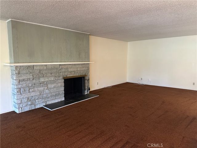 $1,995 | 46165 Burroweed Lane, Palm Desert, CA 92260