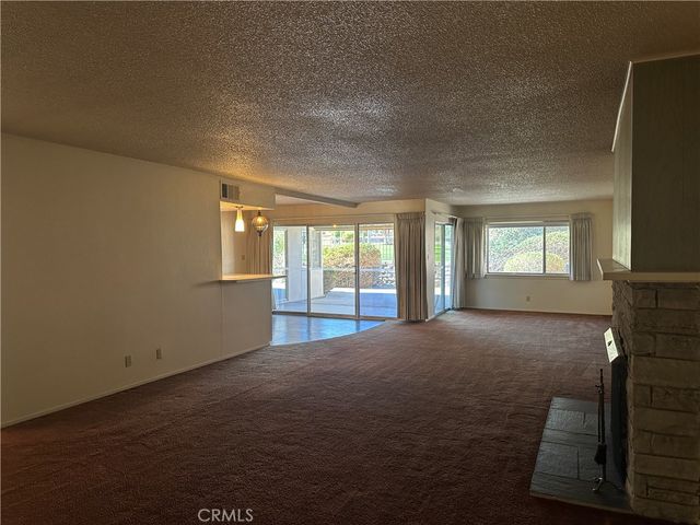 $1,995 | 46165 Burroweed Lane, Palm Desert, CA 92260