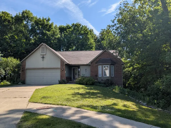 $459,900 | 619 Hill Crest Court, Milford, MI 48381