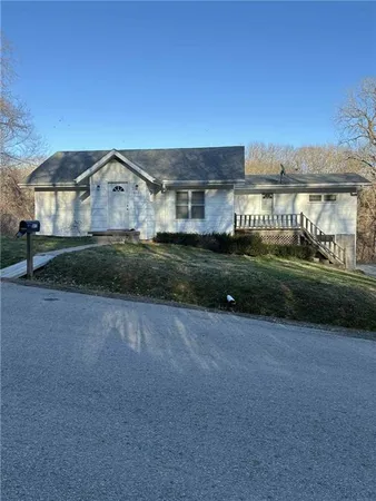 $249,900 | 3415 North 2nd Street, St. Joseph, MO 64505