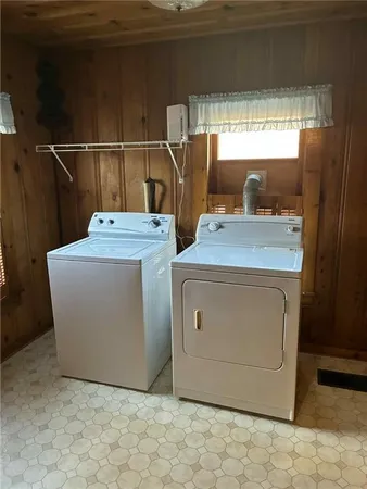 $249,900 | 3415 North 2nd Street, St. Joseph, MO 64505
