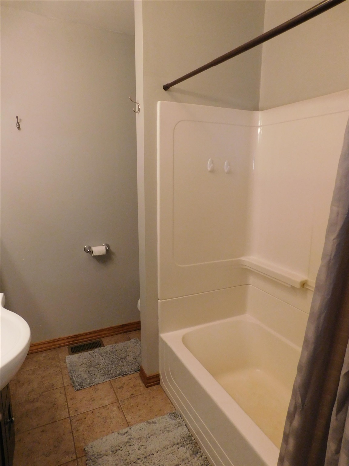 8967 East Hatchery Road Syracuse, IN 46567 - Photo 22 of 30 Gallery Image 22