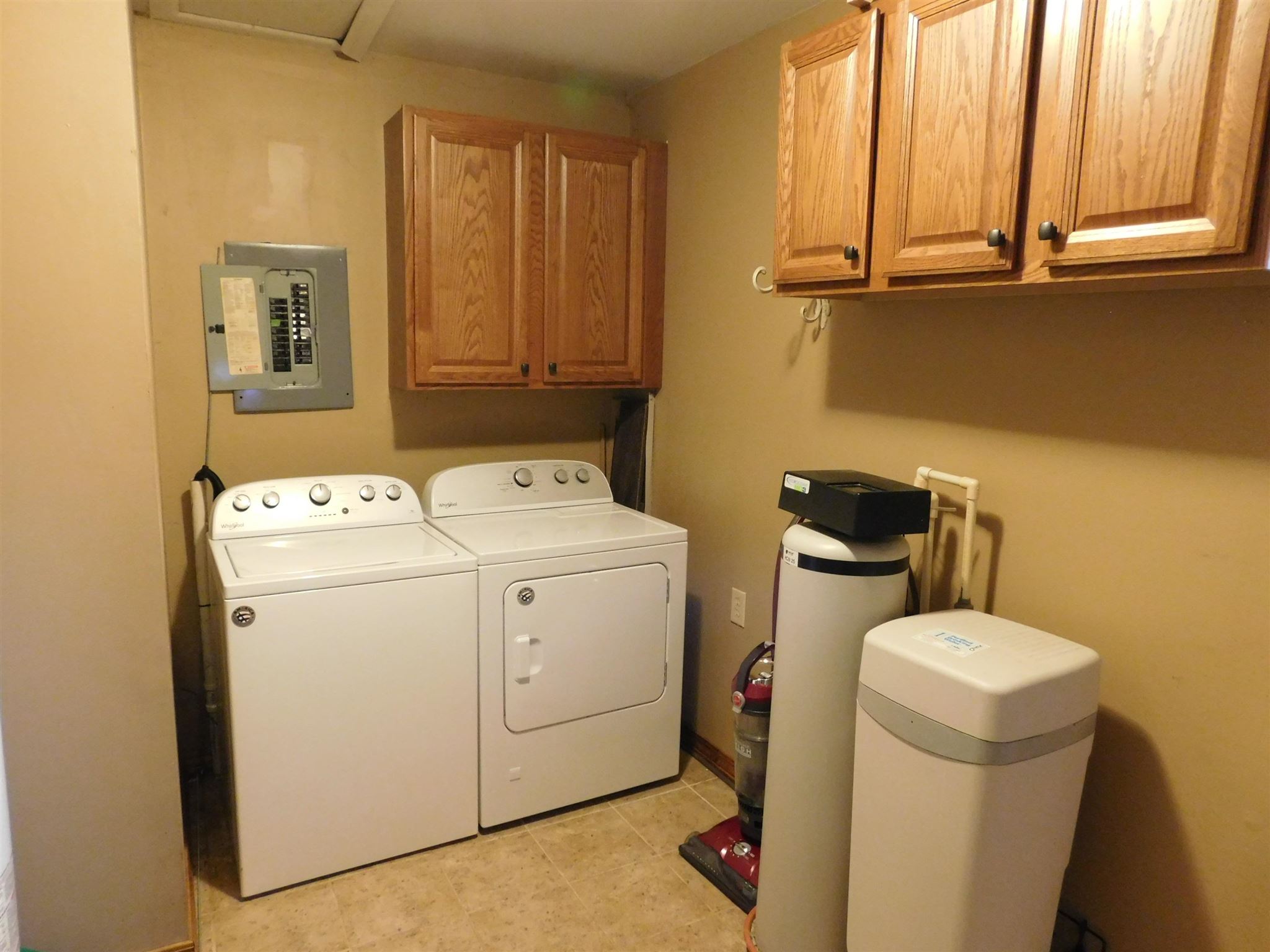 8967 East Hatchery Road Syracuse, IN 46567 - Photo 27 of 30 Gallery Image 27