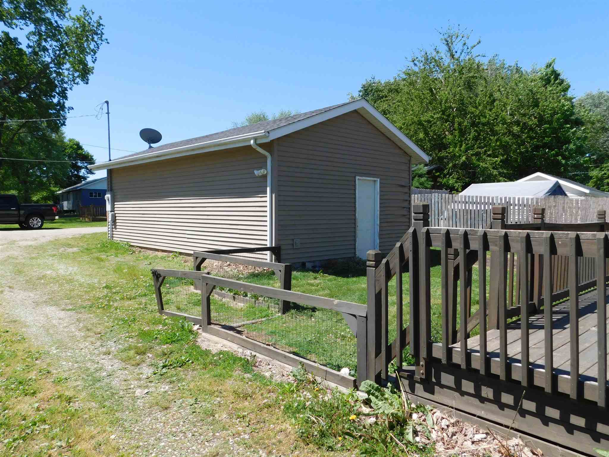 8967 East Hatchery Road Syracuse, IN 46567 - Photo 7 of 30 Gallery Image 7