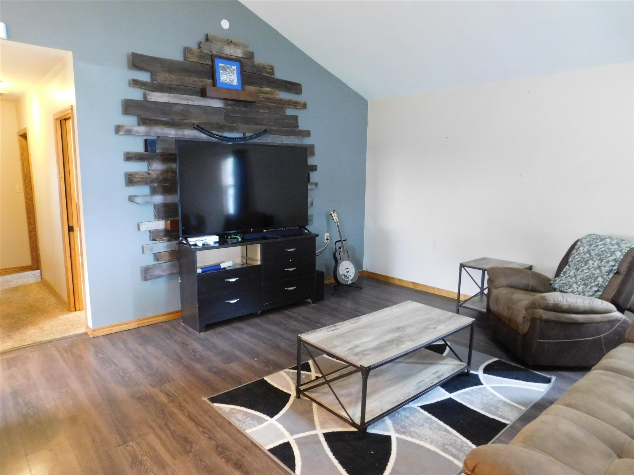 8967 East Hatchery Road Syracuse, IN 46567 - Photo 10 of 30 Gallery Image 10