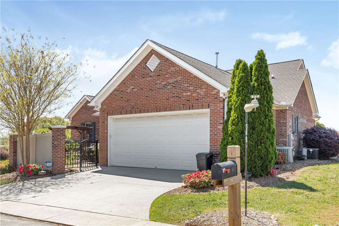 102 Village Main Anderson, SC 29621 - Photo 27 of 29 Gallery Image 27