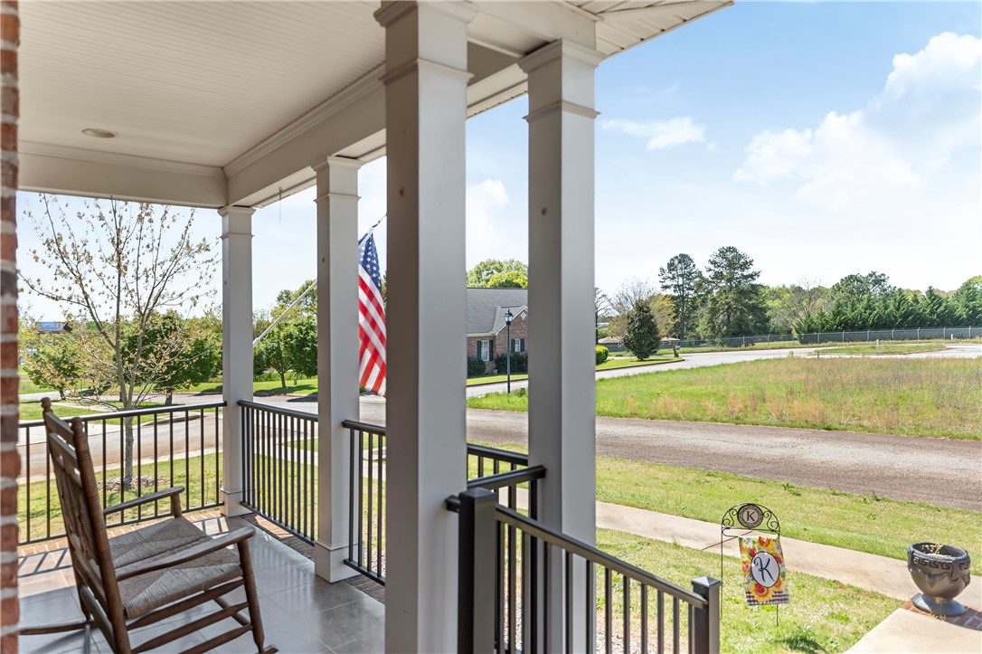 102 Village Main Anderson, SC 29621 - Photo 3 of 29 Gallery Image 3