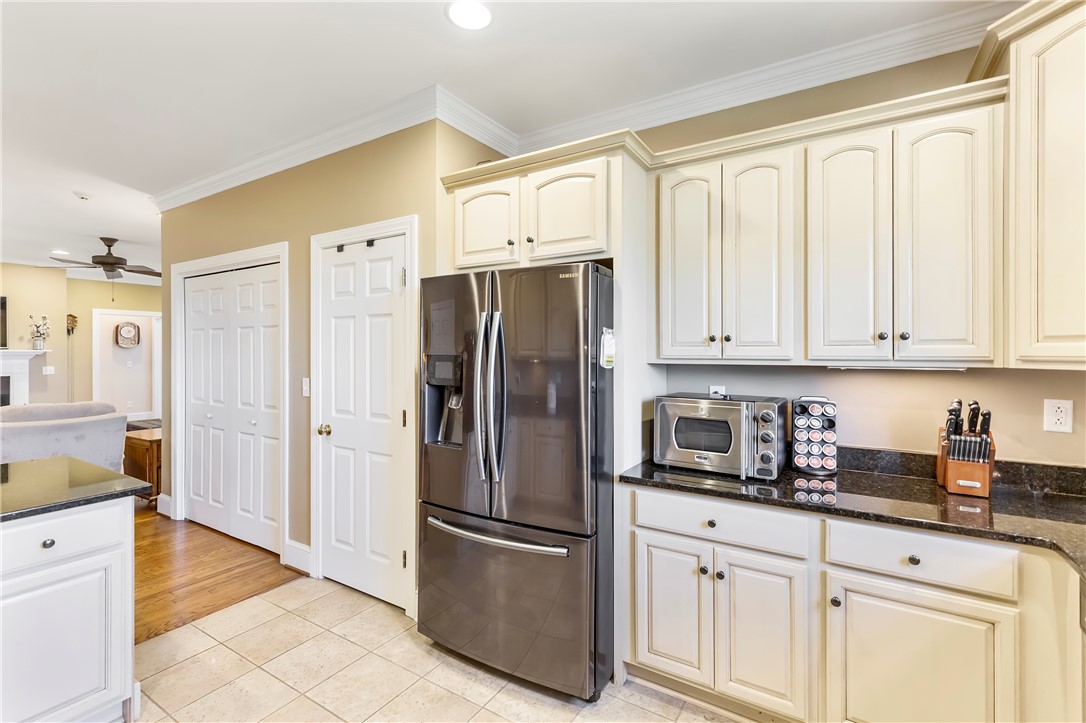 102 Village Main Anderson, SC 29621 - Photo 9 of 29 Gallery Image 9