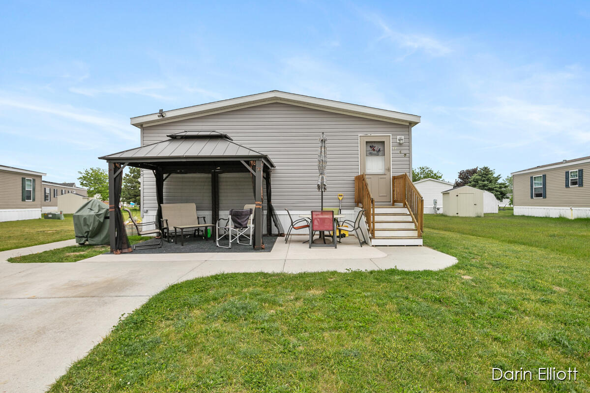 360 East Tuttle Road, Unit 160 Ionia, MI 48846 - Photo 2 of 34 IMG_1000