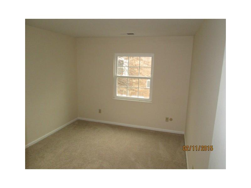 3982 Braddock Road Indianapolis, IN 46268 - Photo 11 of 13 Gallery Image 11