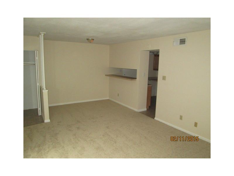 3982 Braddock Road Indianapolis, IN 46268 - Photo 8 of 13 Gallery Image 8