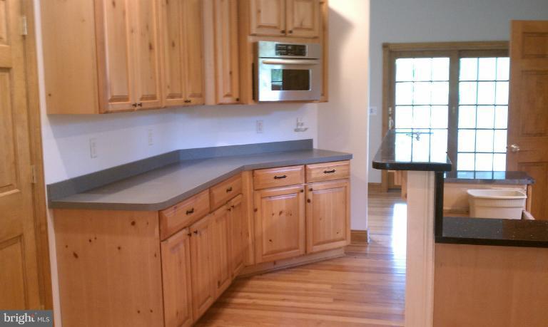 17015 Wolf Road Henderson, MD 21640 - Photo 2 of 30 Kitchen
