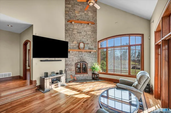 $1,150,000 | 72 Village Gate Drive, Southington, CT 06489