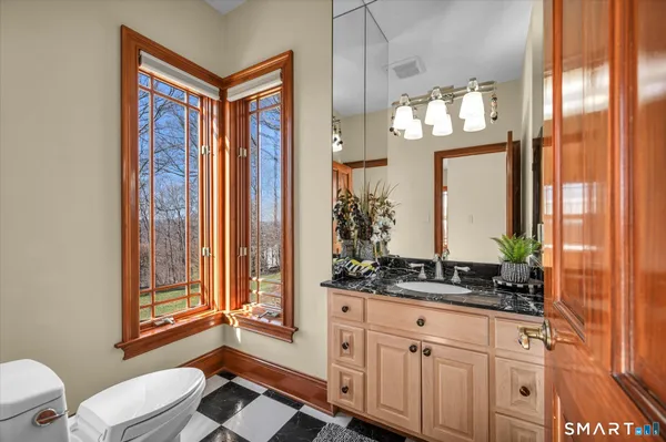 $1,150,000 | 72 Village Gate Drive, Southington, CT 06489