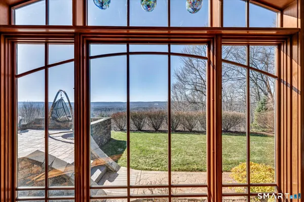 $1,150,000 | 72 Village Gate Drive, Southington, CT 06489