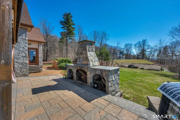 $1,150,000 | 72 Village Gate Drive, Southington, CT 06489